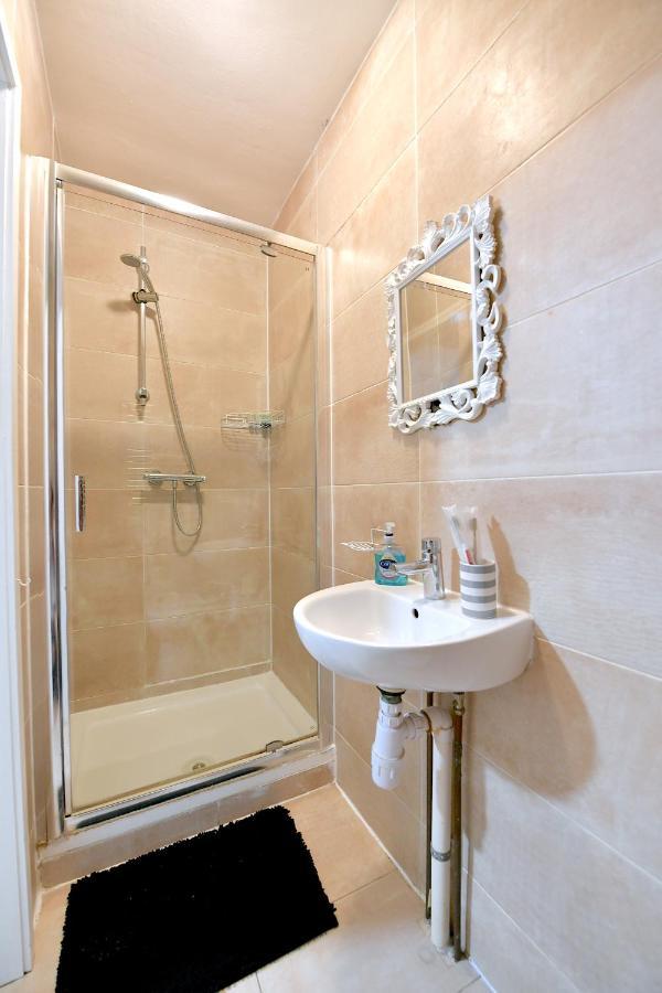 City Apartments Near Seven Sisters 런던 외부 사진